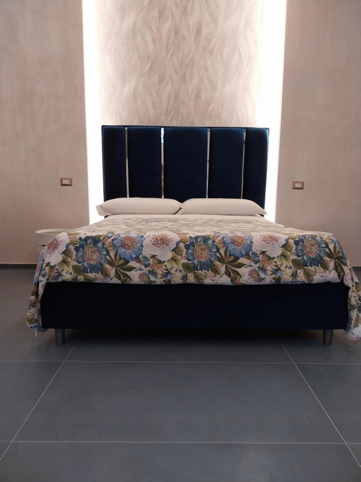 Suite Al Borgo Aversa Esterno foto